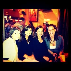 Meet your Posher, Donya